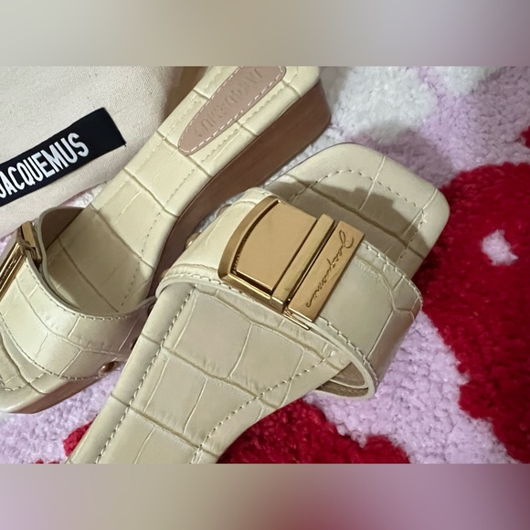 JACQUEMUS 'Les Tatanes' Sandals - Picture 8 of 13